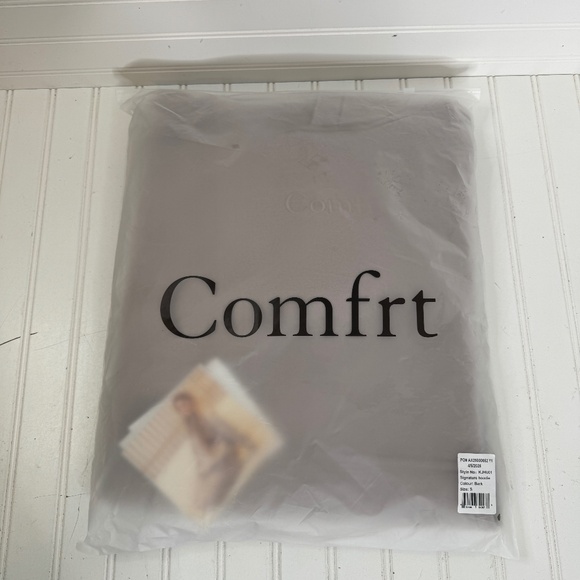 NEW Comfrt Signature Hoodie Unisex Bark - Picture 3 of 5